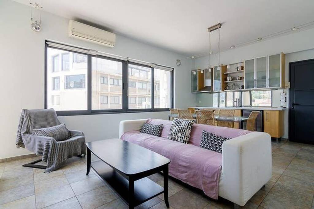 1Bedroom House In The City Center With Great View 雅典 外观 照片